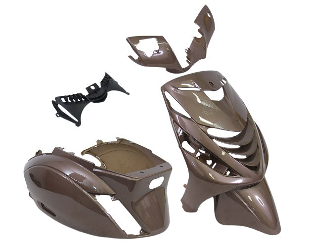 Model Edge Storet Zip SP z BJ. 2000 5 -toece Audi Brown Metallic