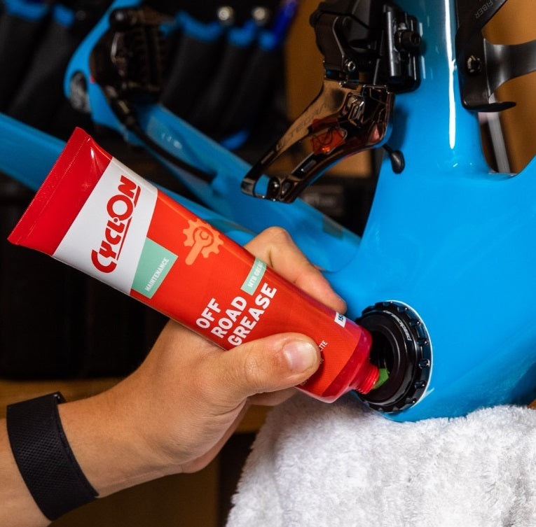 Cyclon MTB Fettrohr 150 ml (in Blasenverpackung)