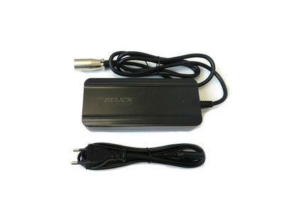 Van Beijck Battery charger XLR 5-Pins 36V 2A