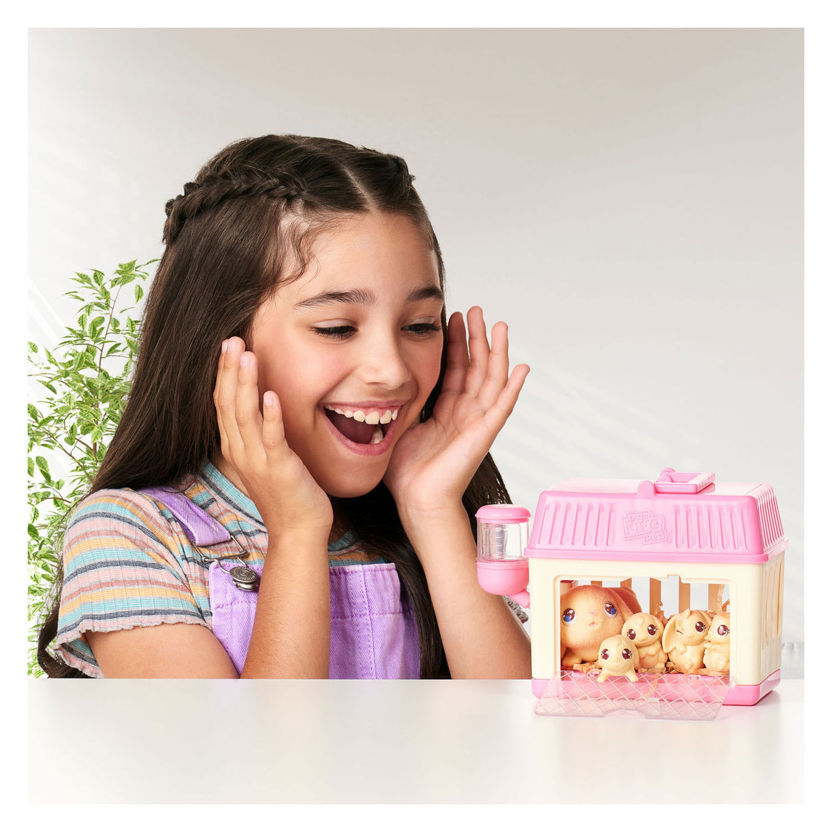 Moose Toys Mini Mama překvapení Mini králík Rose Little Live PE