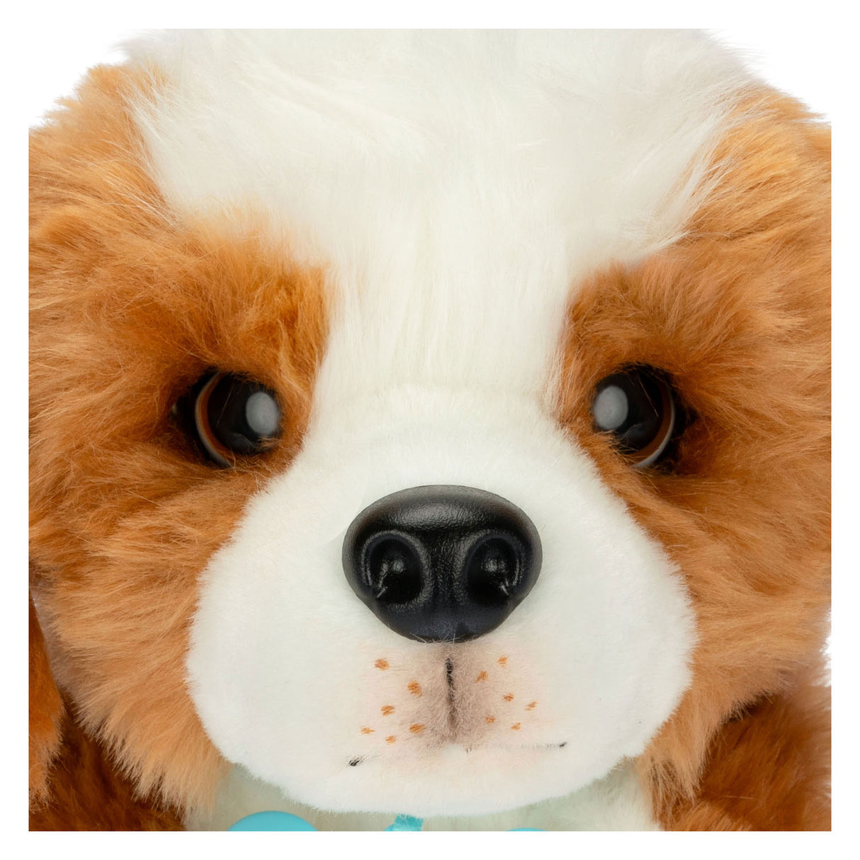 Little Live Pets My Really Real Puppy hug in loft