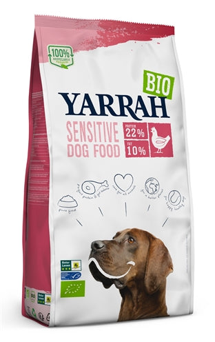 Yarrah Dog organic chunks of sensitive chicken without added sugar