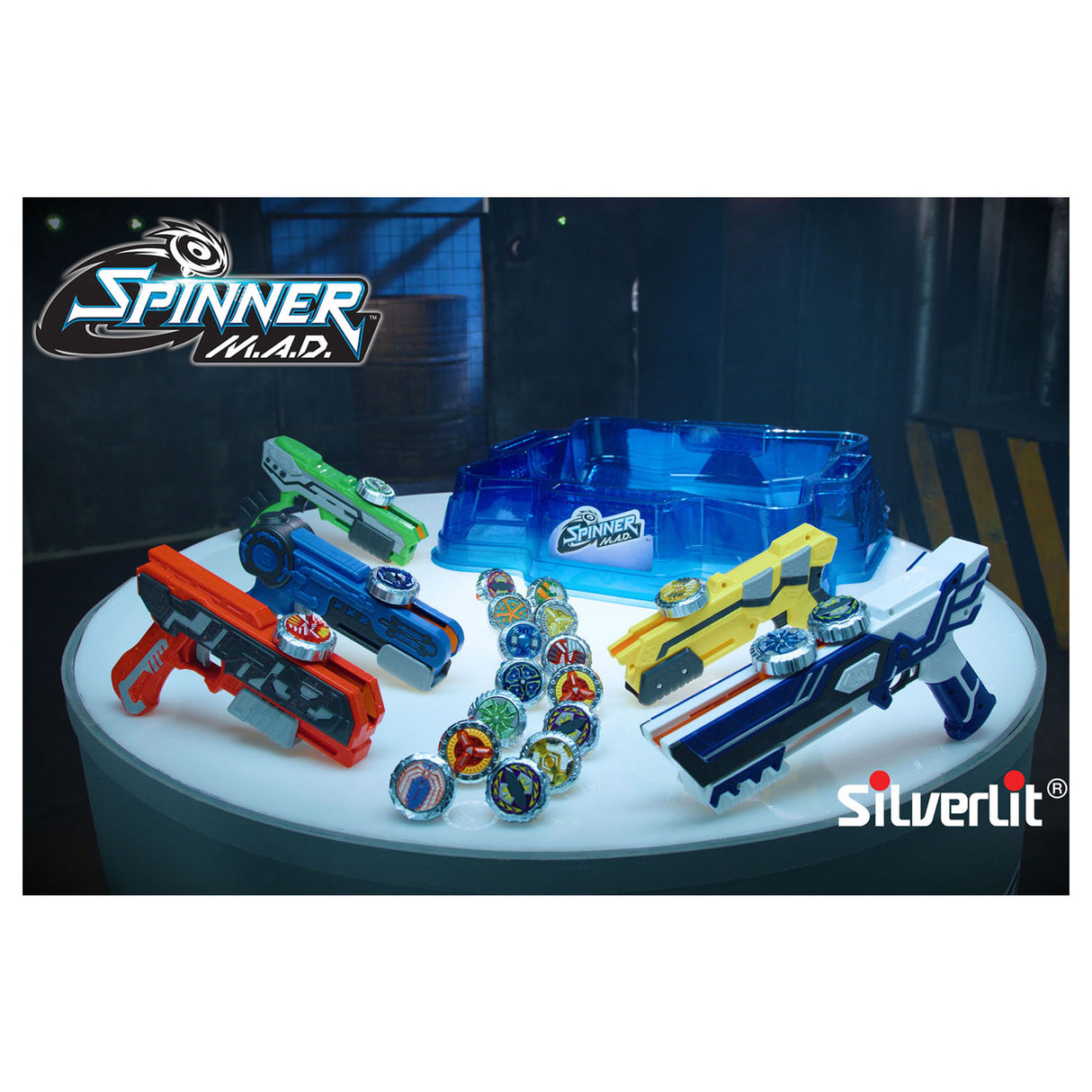 Sëlwerlit M.a.d. Deluxe Schluecht Pack mat Arena