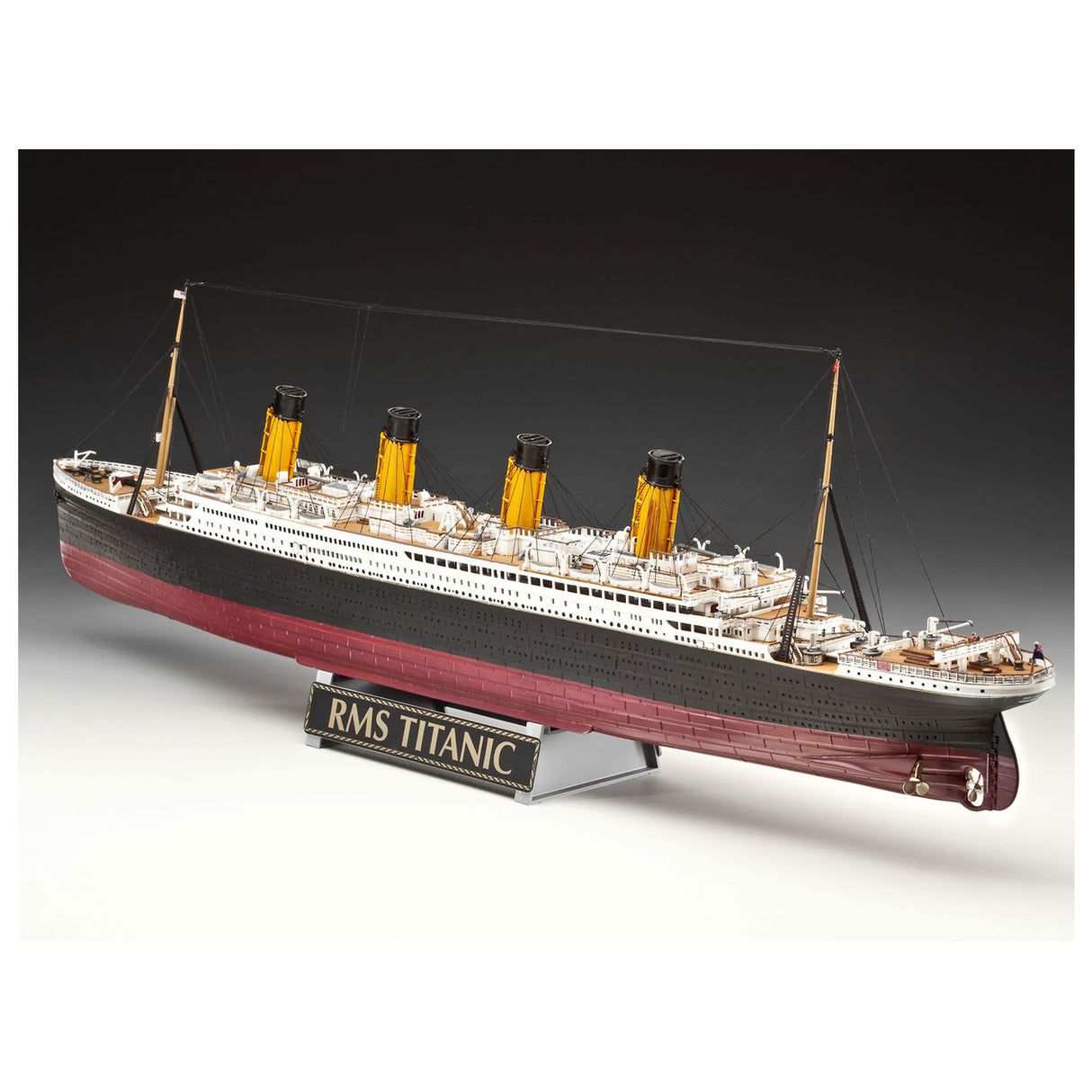 Revell Geschenkset 100 Jahre Titanic