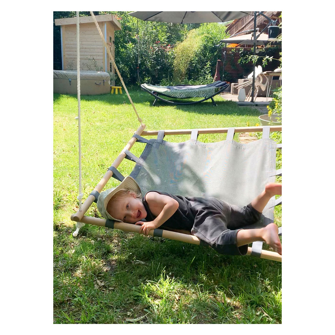 Small Foot - Nest Swing avec cadre en bois, 100x100cm
