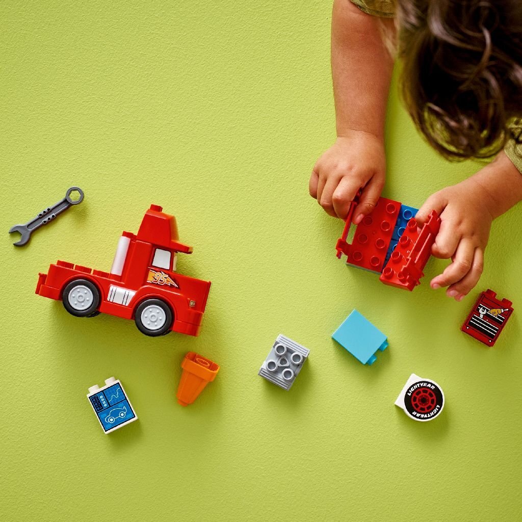 Lego Duplo 10417 Disney Cars Mack à la course
