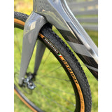 Udfordring - Getaway Race Clincher TLR 700x40c sort brun