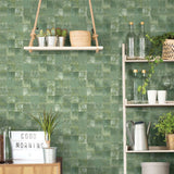 Carreaux de papier peint à feuilles persistantes de Noordwand Green