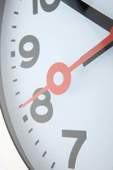Nextime NE-3998AR Wall Clock Slide. 19 cm, børstet aluminium, 'station'