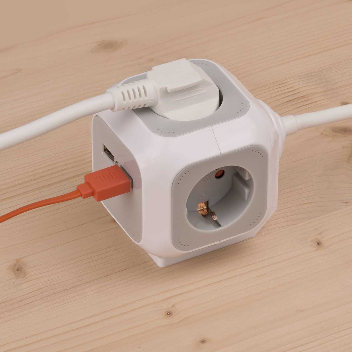 Brennenstuhl alea-kraft 2xusb-charger + plug 4-time