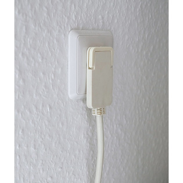 Cordón de extensión de plástico de calidad Brennenstuhl con una mancha plana