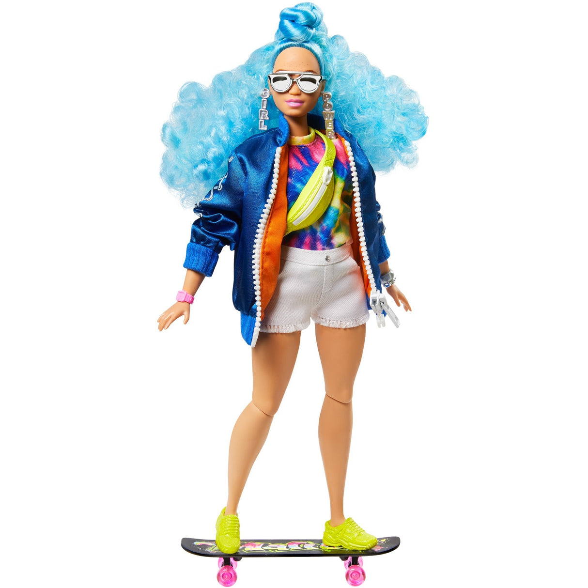 Mattel Extra Doll # 4 avec skateboard 2 chatons