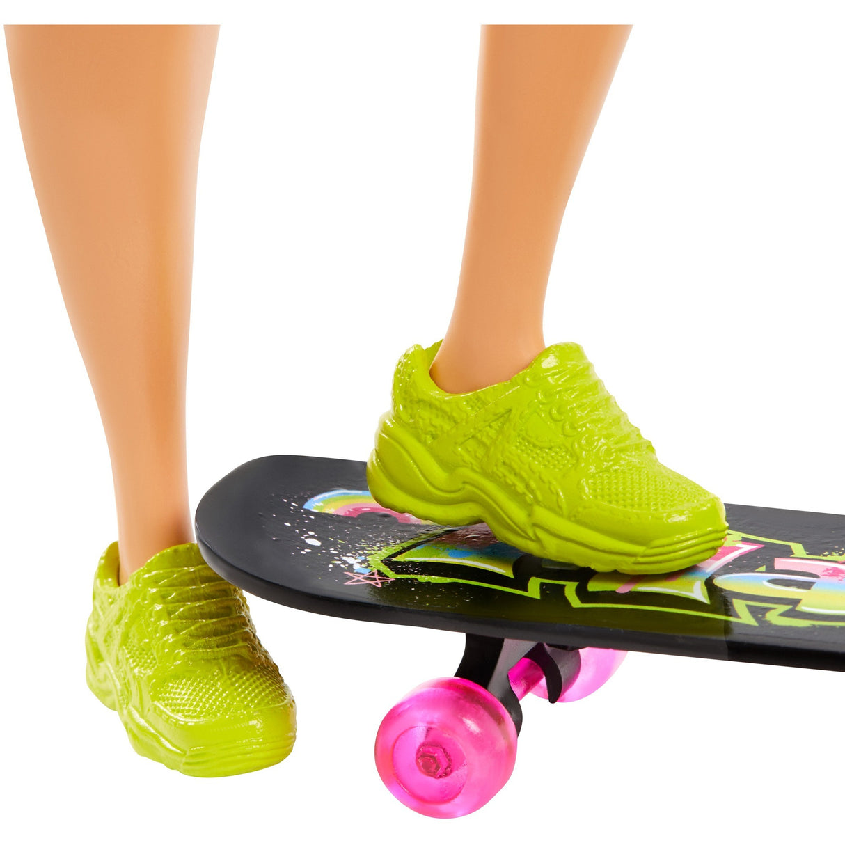 Mattel Extra Doll # 4 avec skateboard 2 chatons