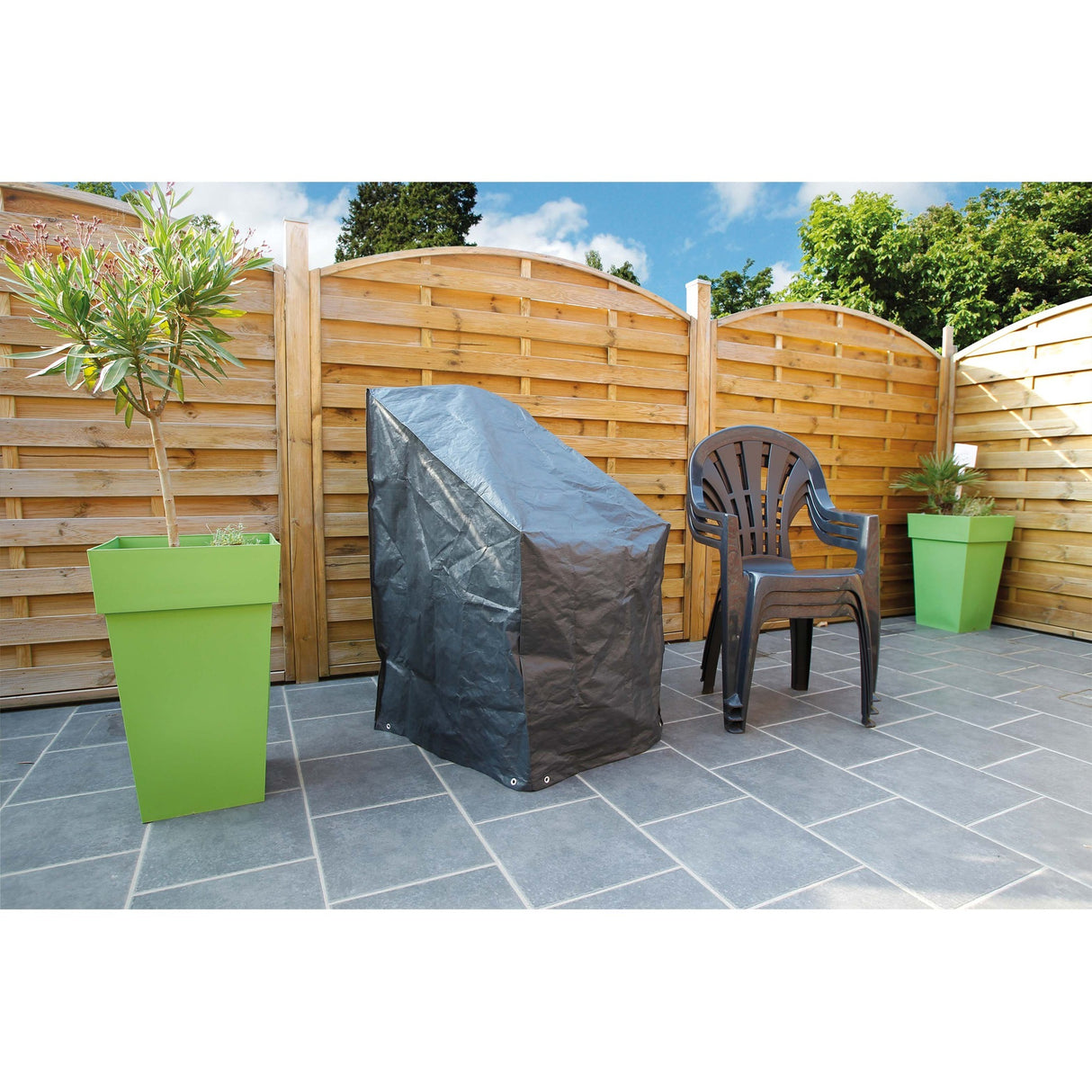 Couverture de meubles de jardin nature pour les sièges empilés