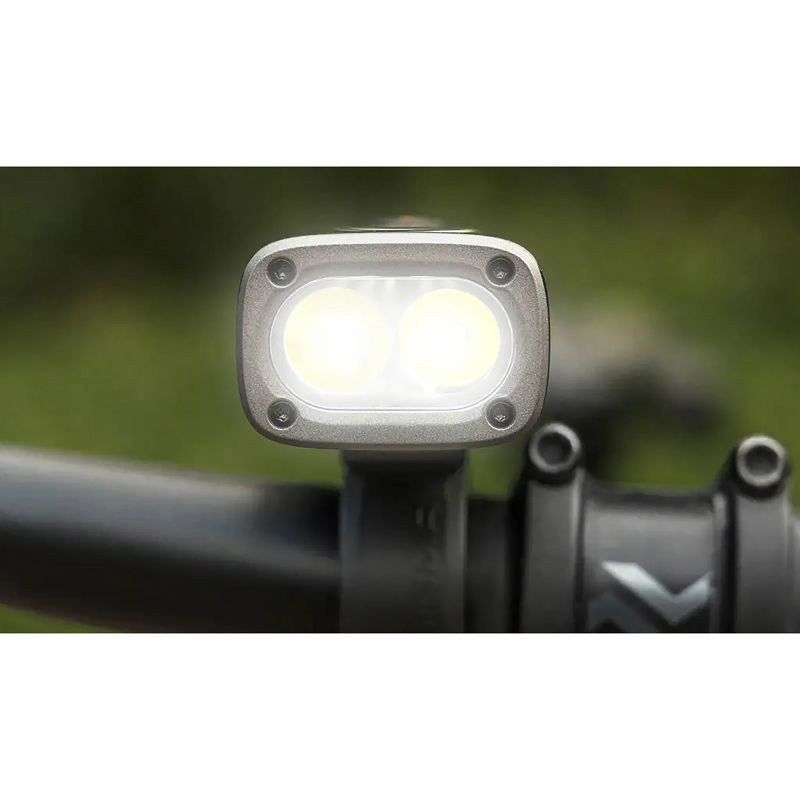 Sigma žaromet Buster 1600 FL LED USB-C