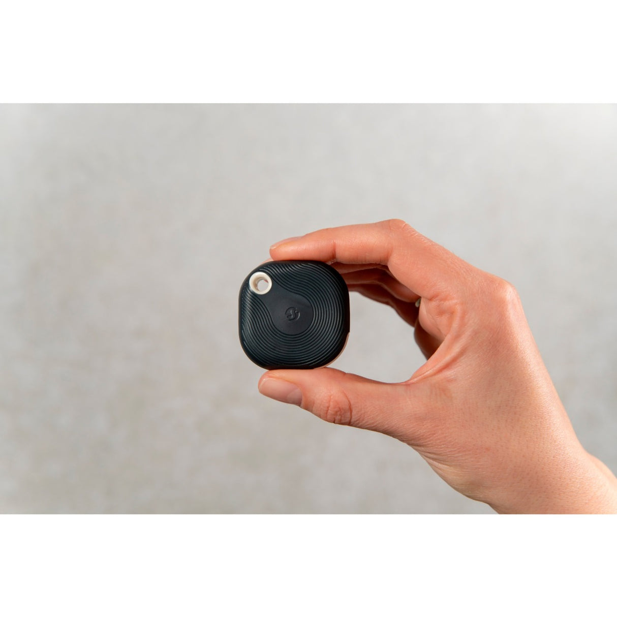 Shelly Blu Button Tough 1