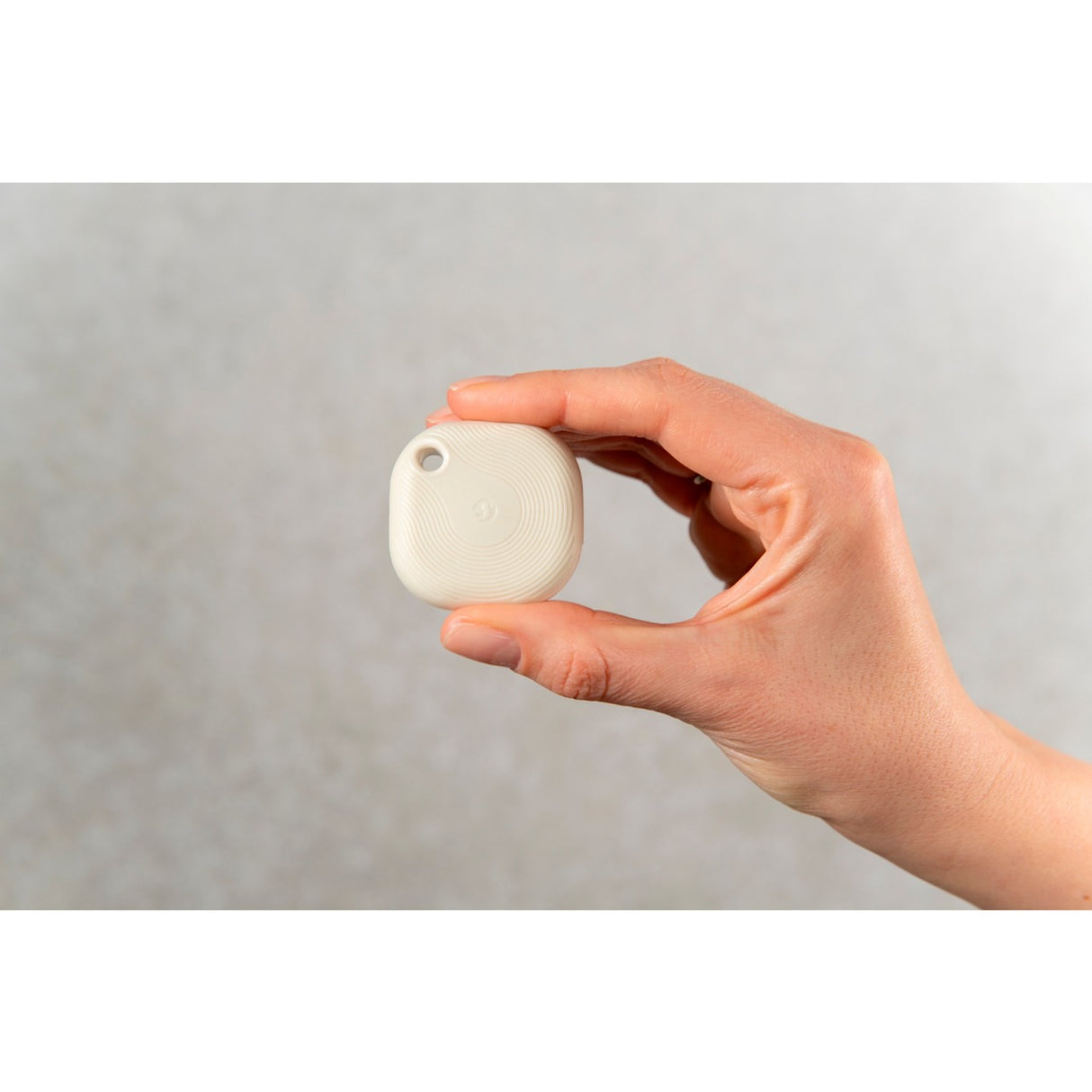Shelly Blu Button Tough 1