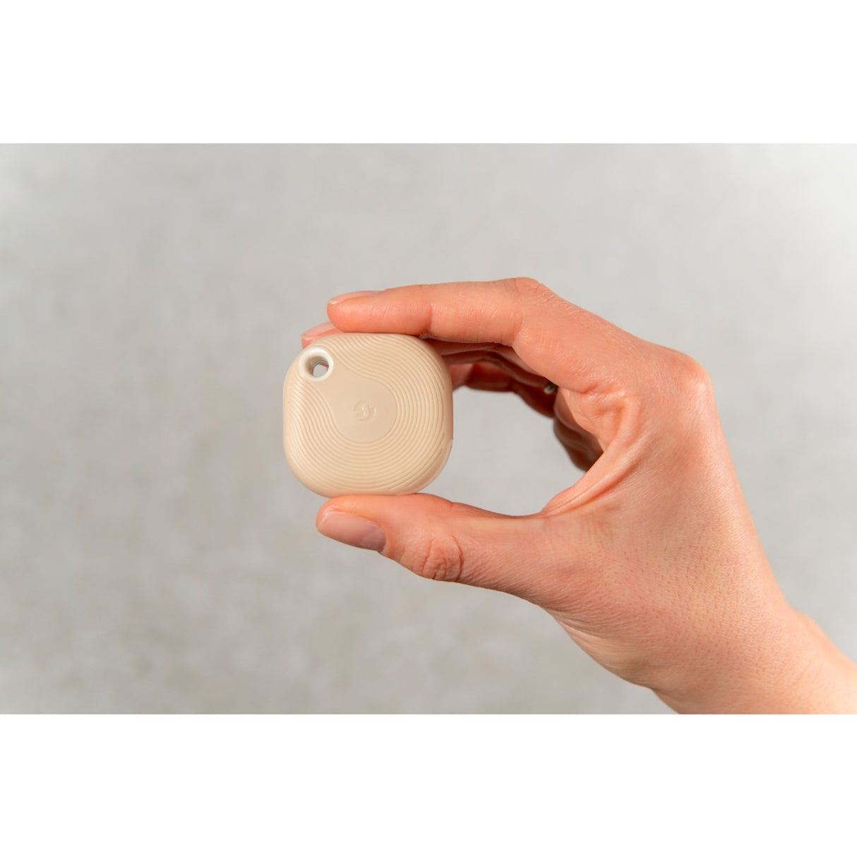 Shelly Blu Button Tough 1