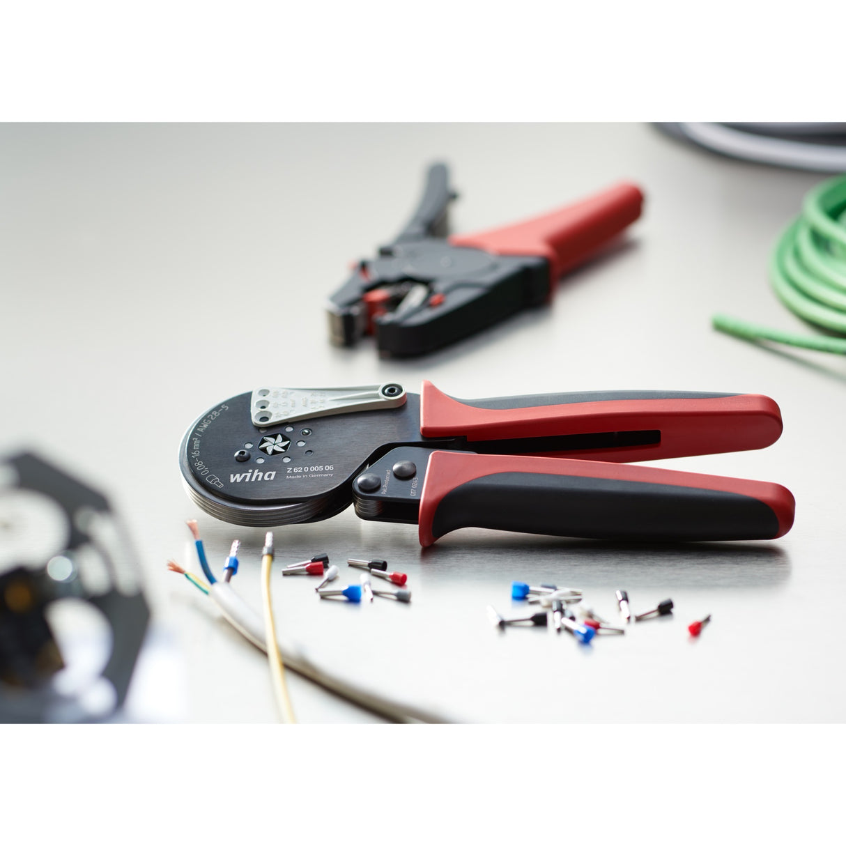 Strumento di restringimento Wiha automatico