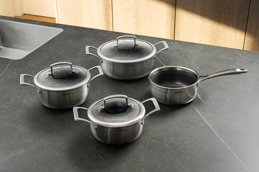 ARBAER 7-SECE PAN SET Induction s voštinovými proti-stickovými povlak