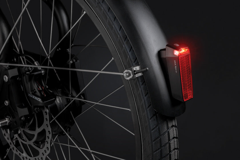 Auto de batterie NYX de lumière arrière