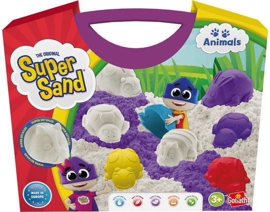 Super sand animals in suitcase