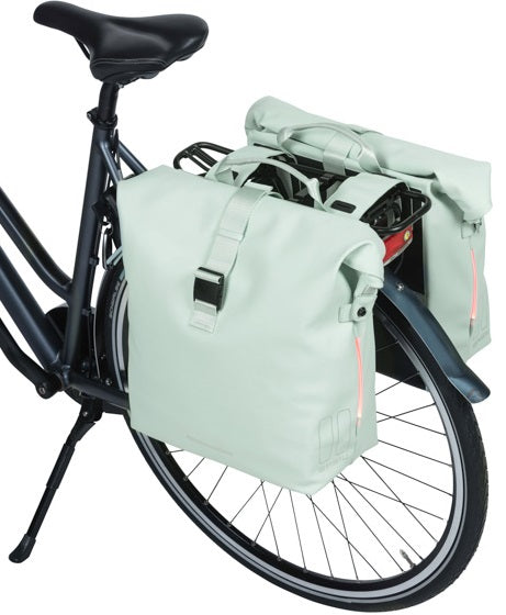 Basil Soho dvojno kolesarsko torbo Nordlicht Green