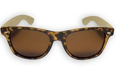 Wave Hawaii Solglasögon bambu Taka unisex tomt brunt